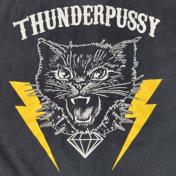 AAA Alstyle Apparel & Activewear Shirt Size XL ThunderPussy Cat Graphic T-Shirt - Picture 4 of 9